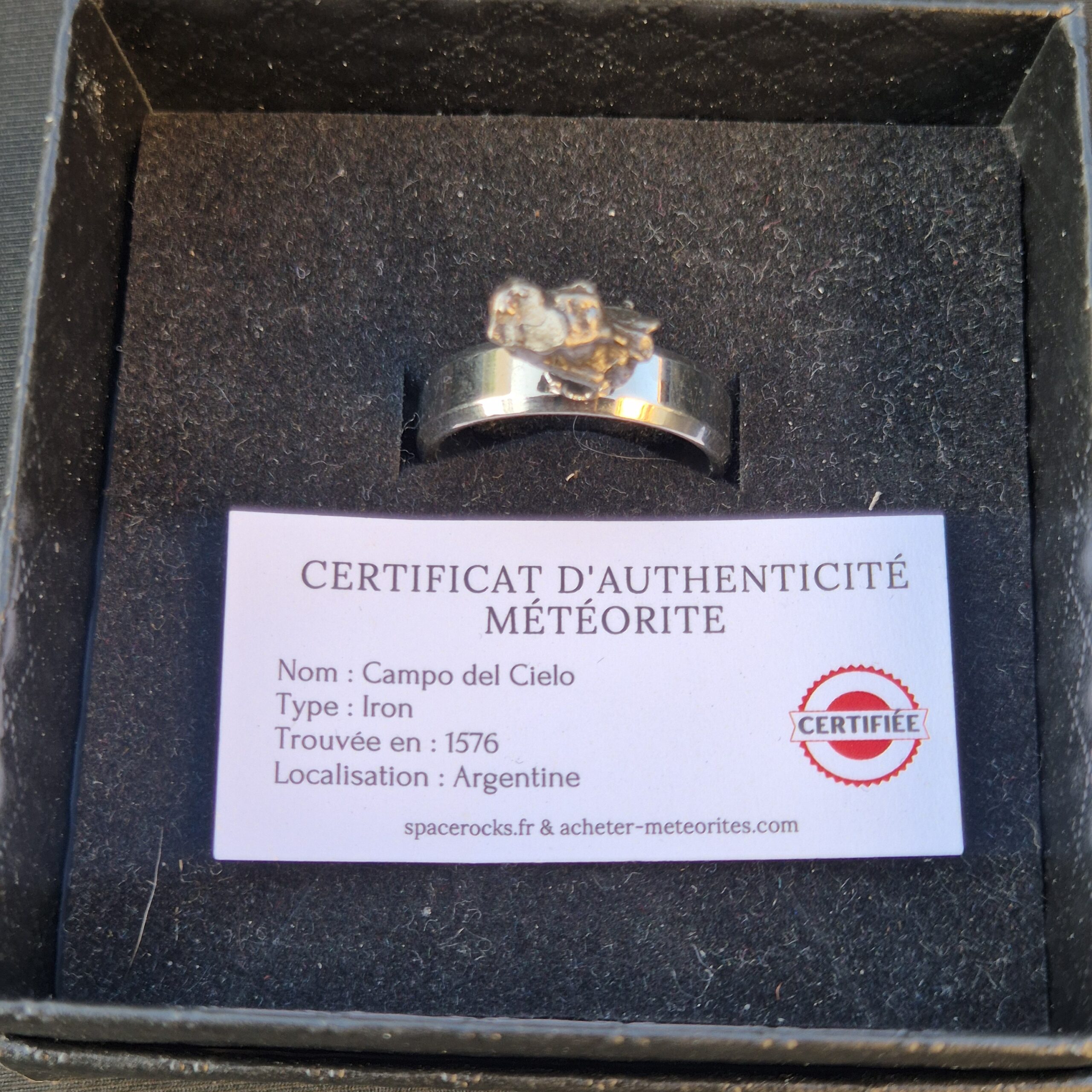 bague élégante