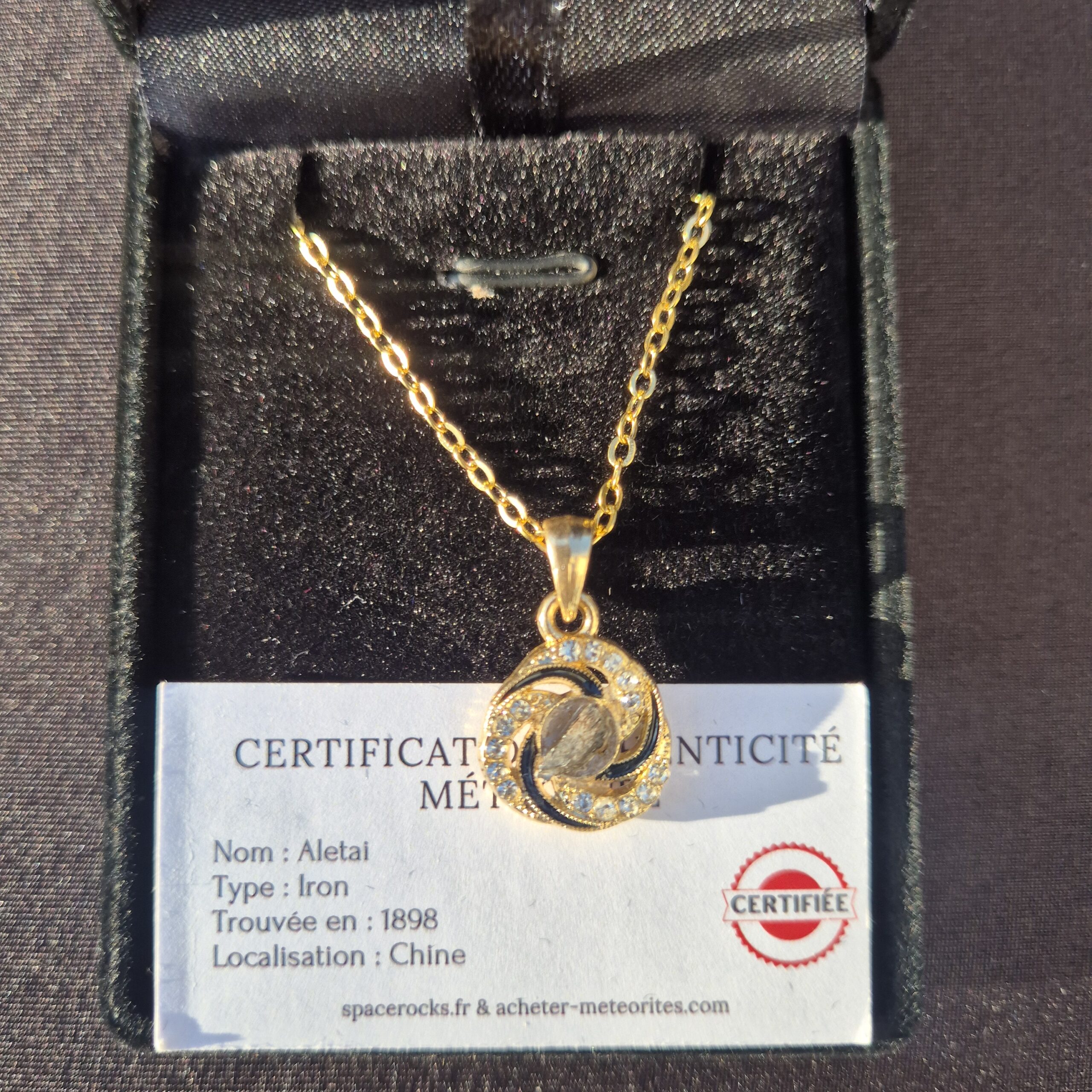 collier bijou météorite aletai