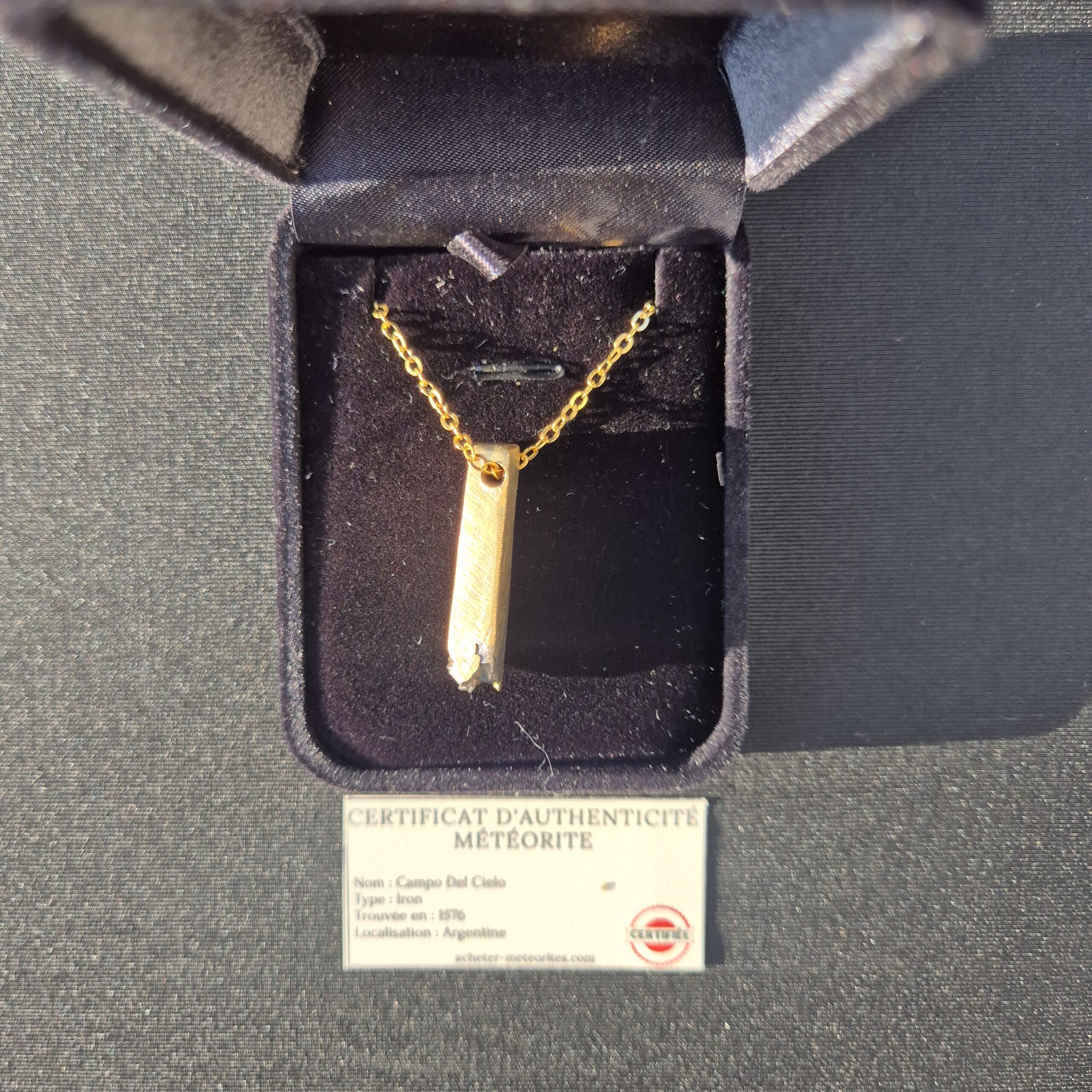 pendentif homme météorite français