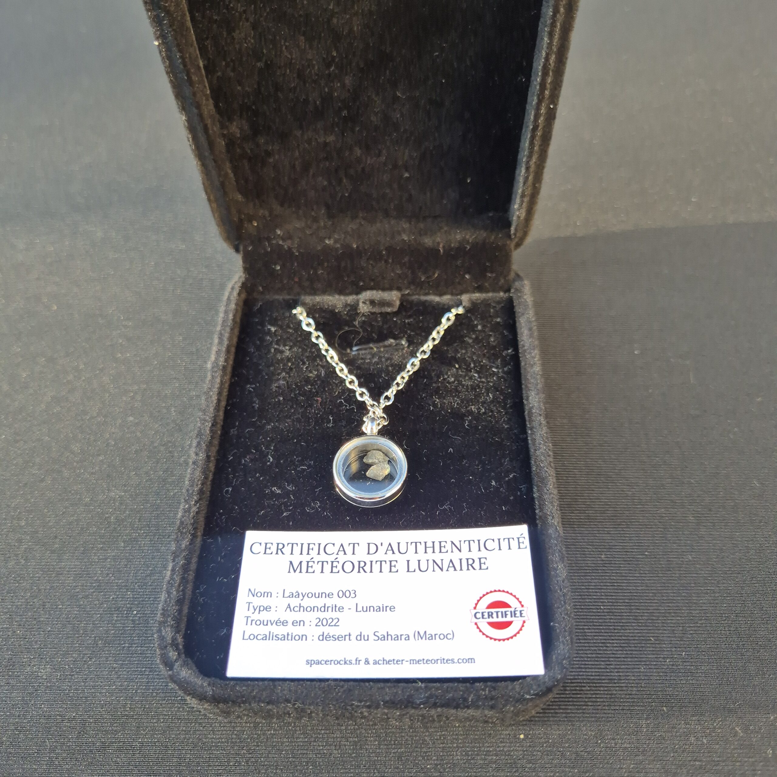pendentif pierre de lune