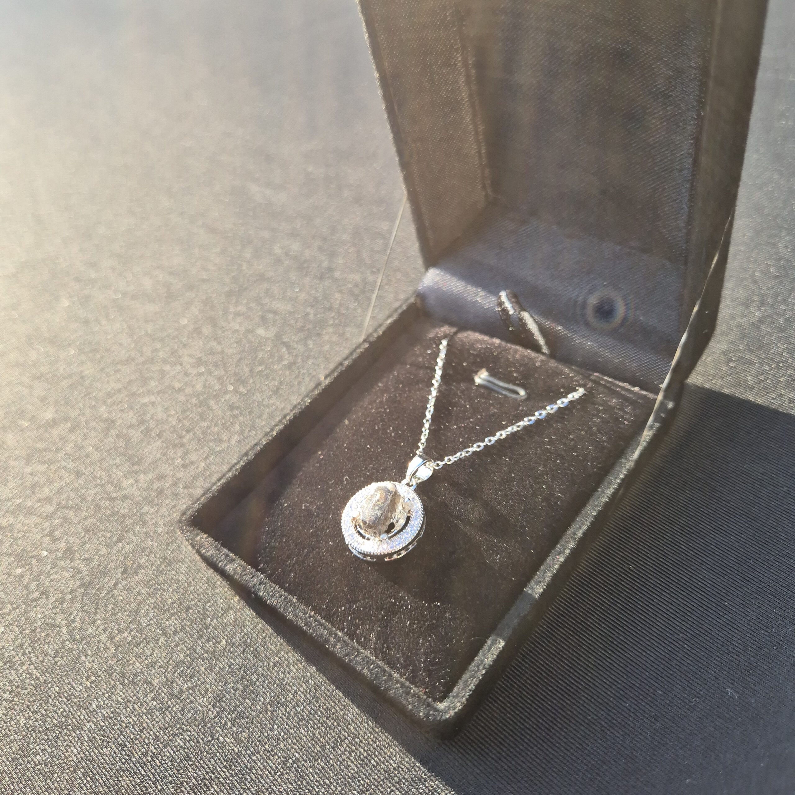 pendentif pierre véritable