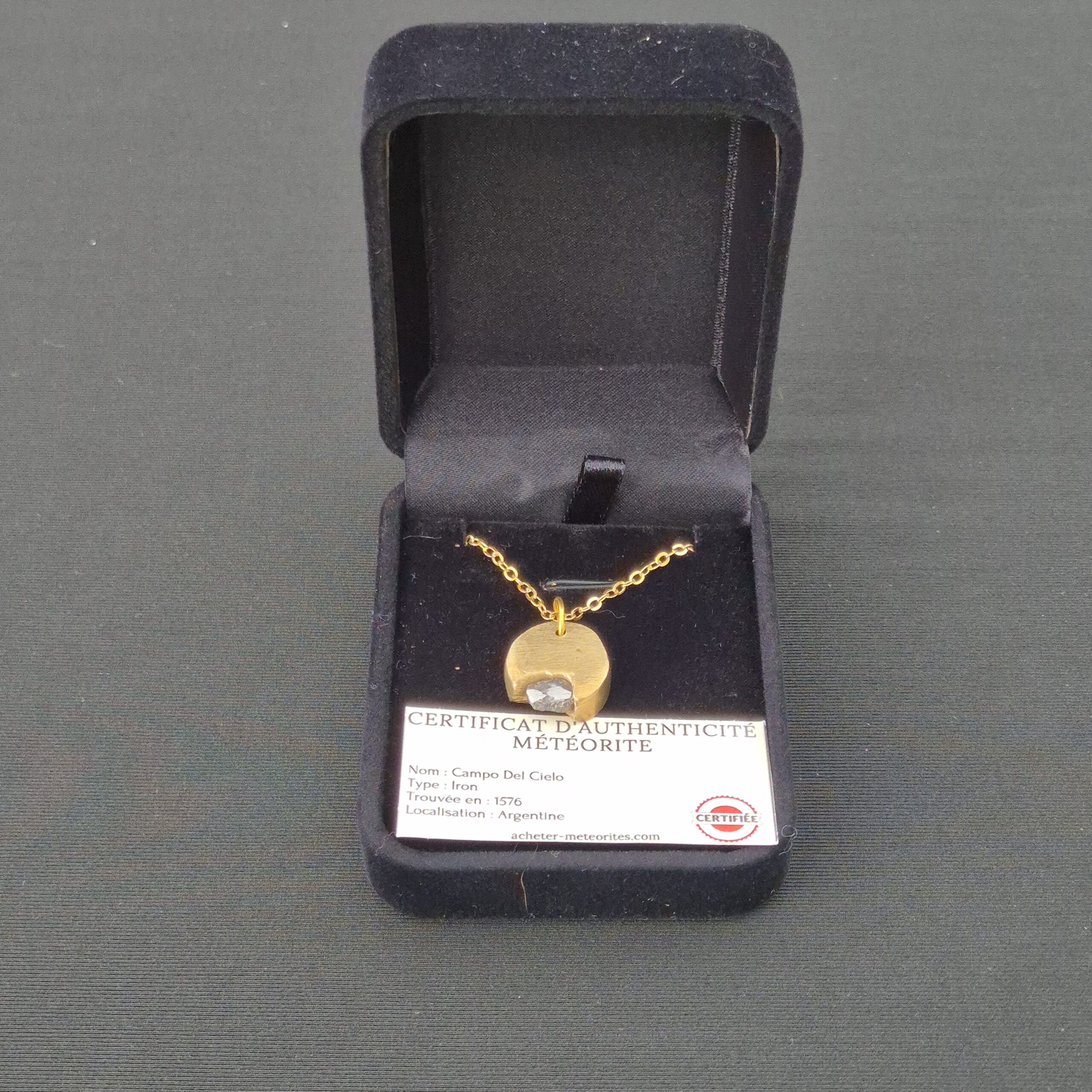 pendentif rond artisanal