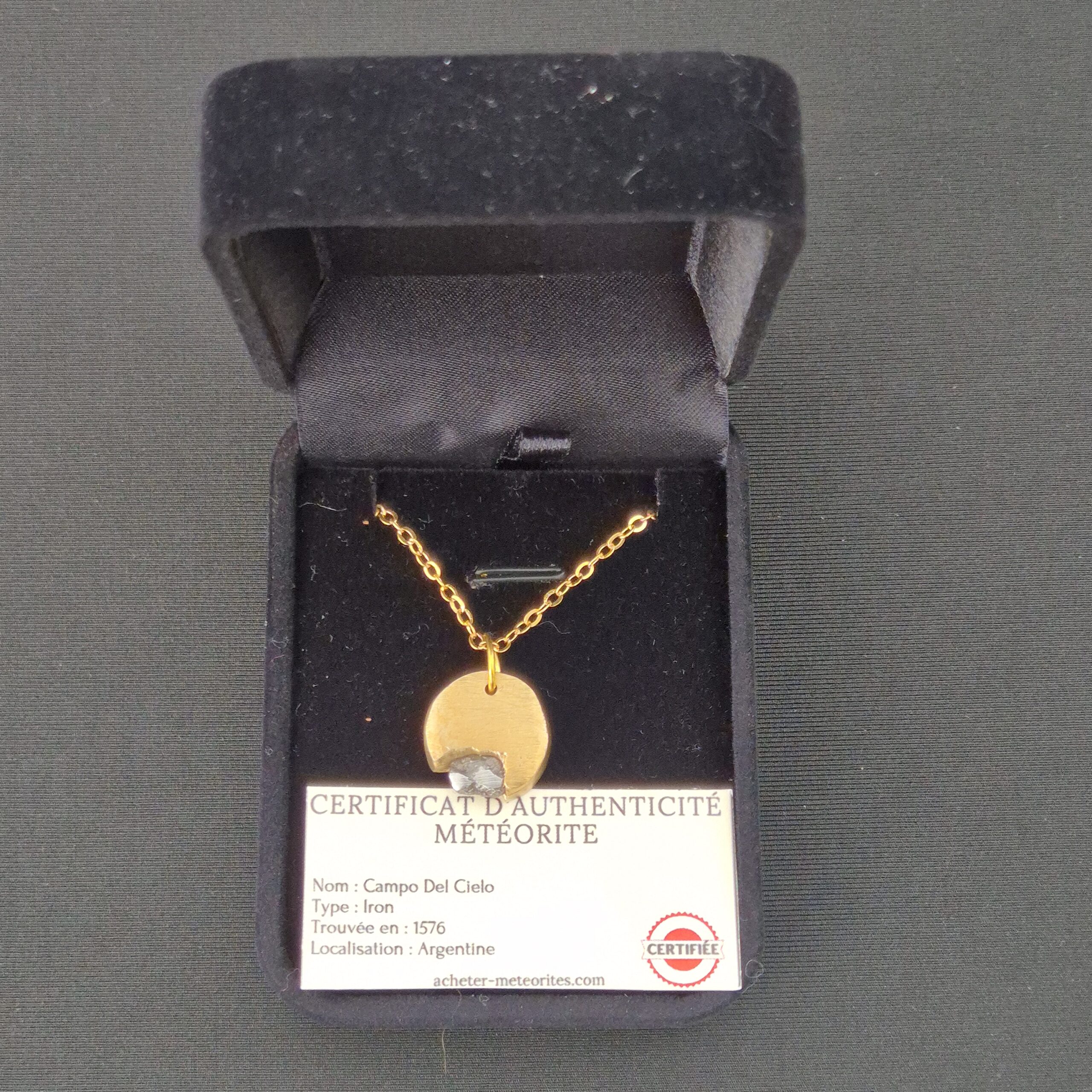pendentif rond artisanal