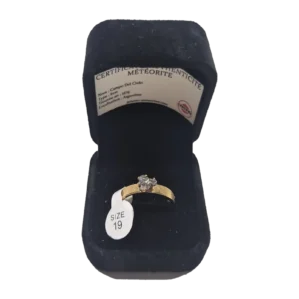 Bague dorée Campo del Cielo – serti haut, taille 19