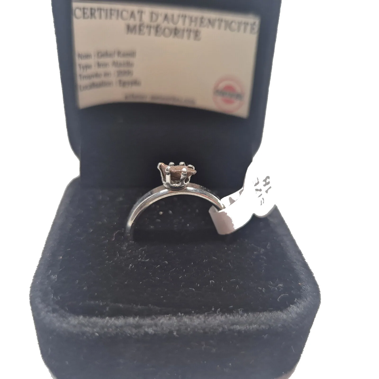 Bague solitaire argentée – météorite Gebel Kamil, taille 18 – vue 2
