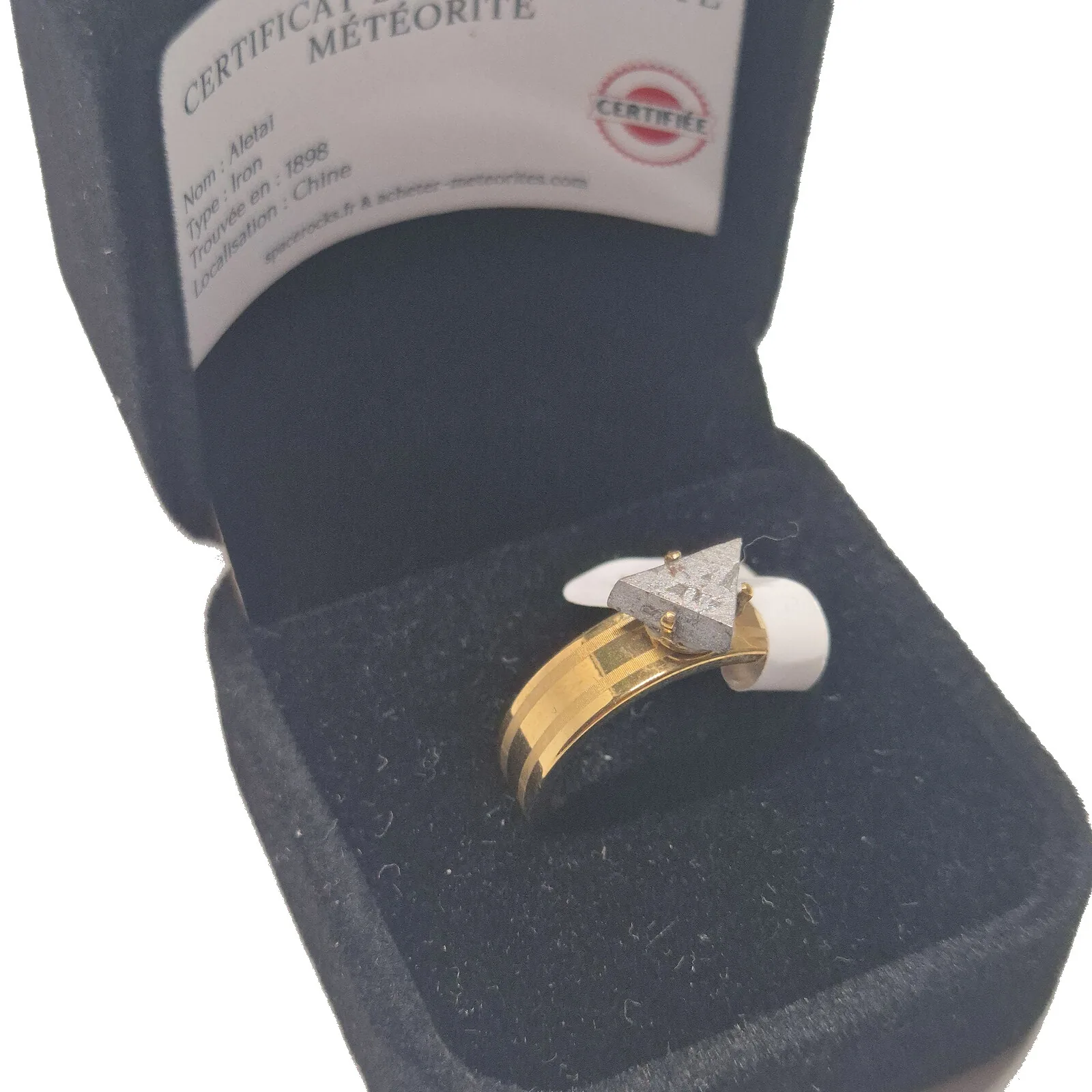 Bague dorée triangle de météorite Aletai – taille 17 – vue 5