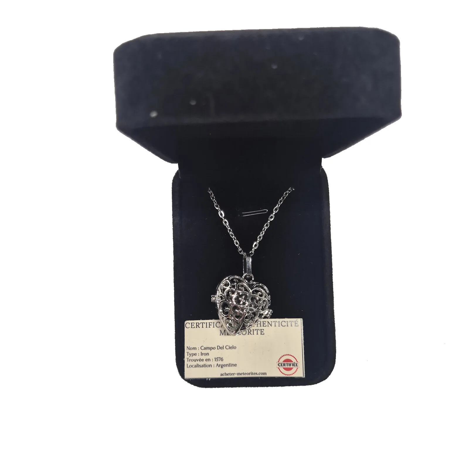 Collier cœur ajouré argenté – météorite Campo del Cielo – vue 4