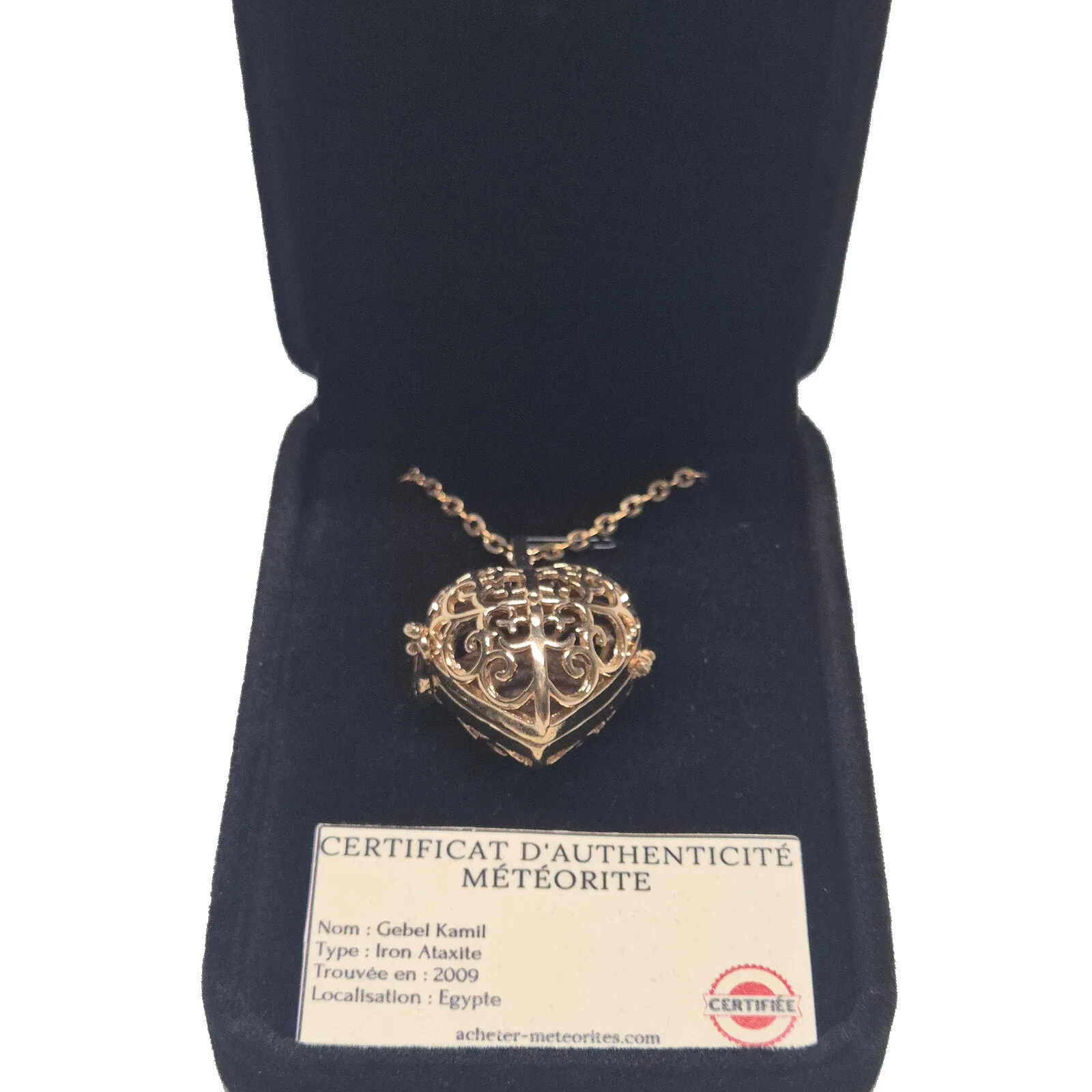 Collier cœur ajouré doré – météorite Gebel Kamil – vue 2