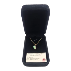Collier opale Welo verte à feu – chaîne dorée